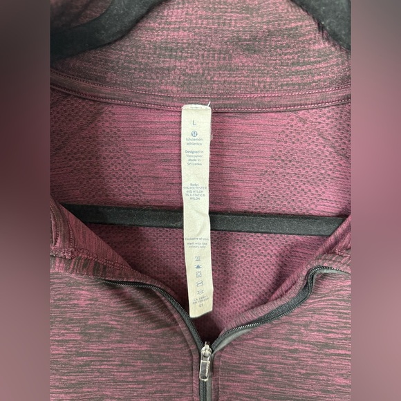 Lululemon Men’s Athletica Burgundy Quarter-Zip Pullover-Large - Picture 2 of 5